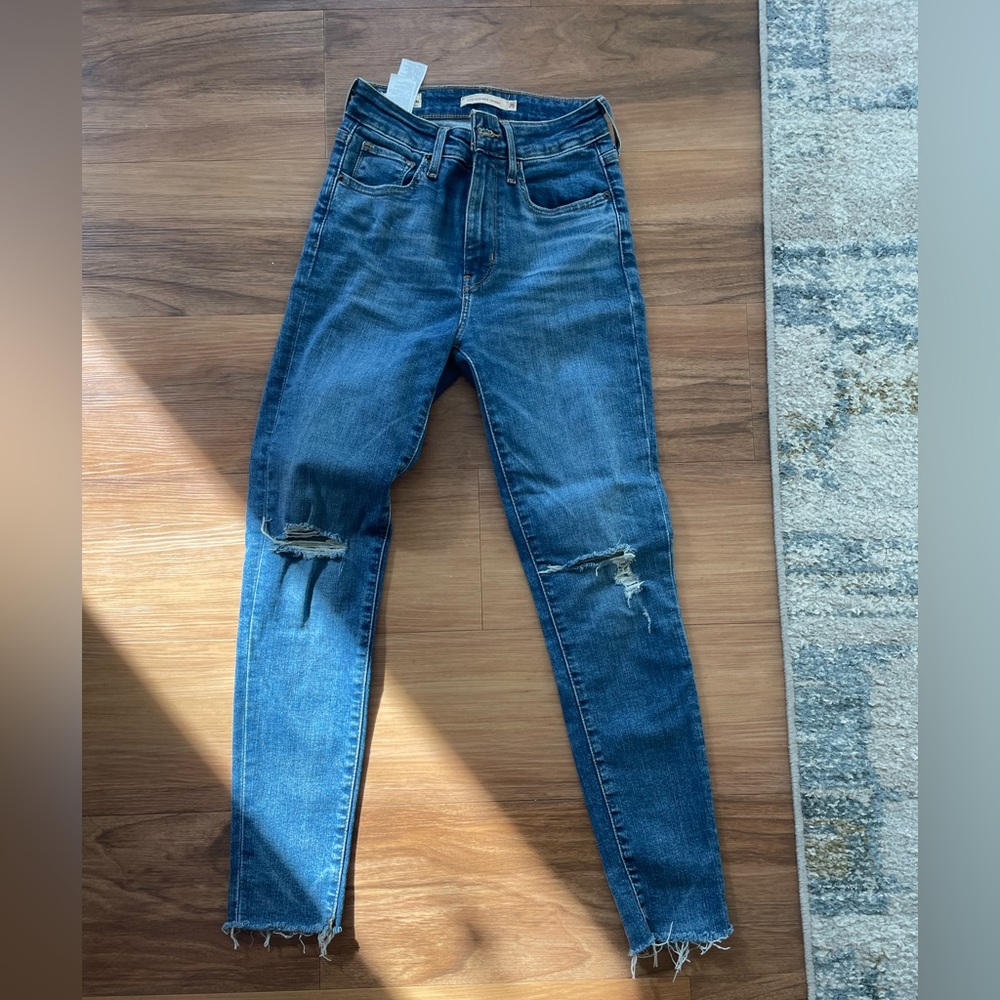 Levi 721 high rise skinny